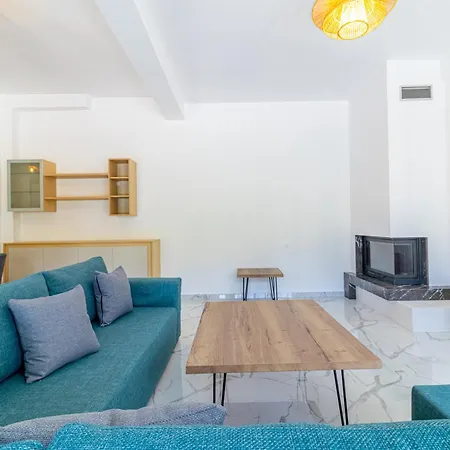 Sithoniars White Luxury Maisonette *