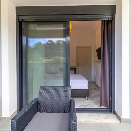 Sithoniars White Luxury Maisonette Villa *