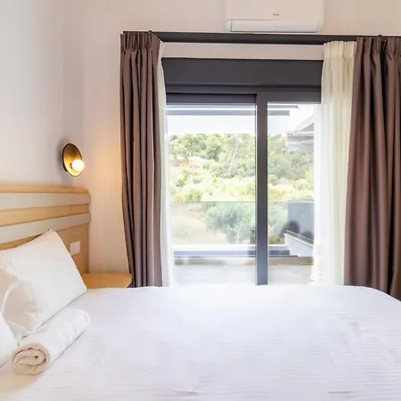 Sithoniars White Luxury Maisonette