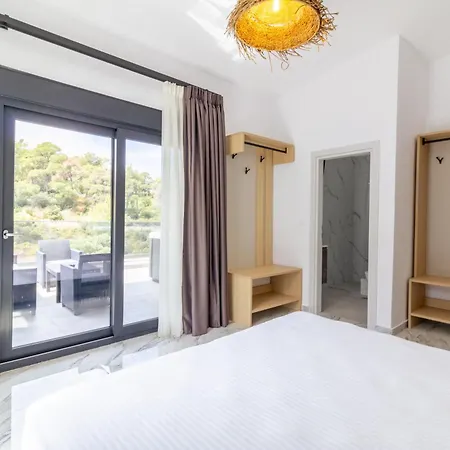 Sithoniars White Luxury Maisonette Néosz Marmarász