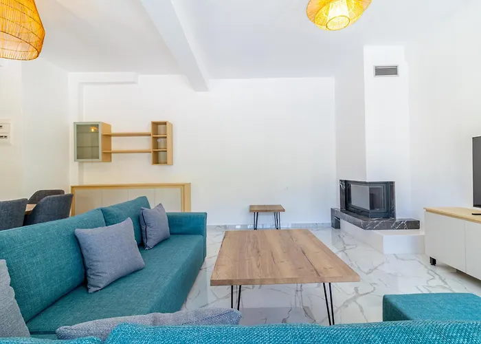 Sithoniars White Luxury Maisonette *