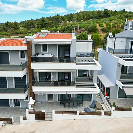 Sithoniars White Luxury Maisonette *