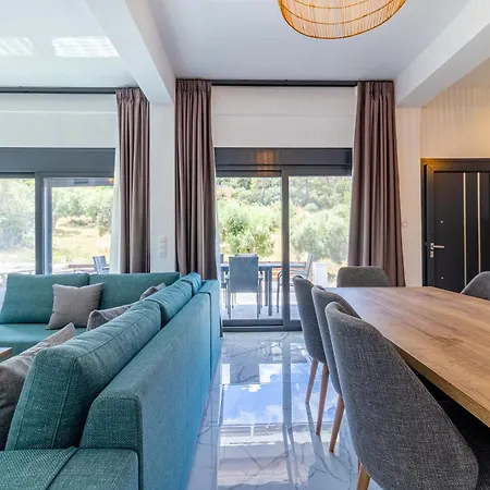 Sithoniars White Luxury Maisonette Willa *