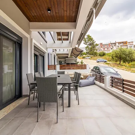 Sithoniars White Luxury Maisonette * נאוס מרמרס