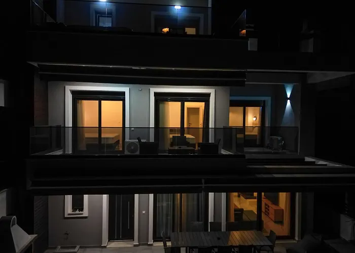 Sithoniars White Luxury Maisonette Вилла *