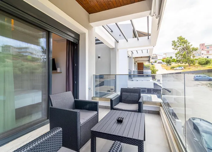 Sithoniars White Luxury Maisonette Вилла Неос-Мармарас