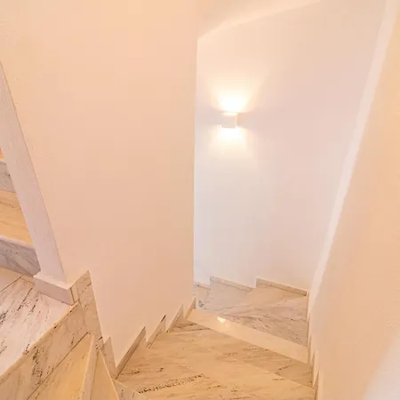 Sithoniars White Luxury Maisonette Villa Neos Marmaras