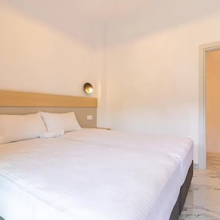 Sithoniars White Luxury Maisonette * Neos Marmaras